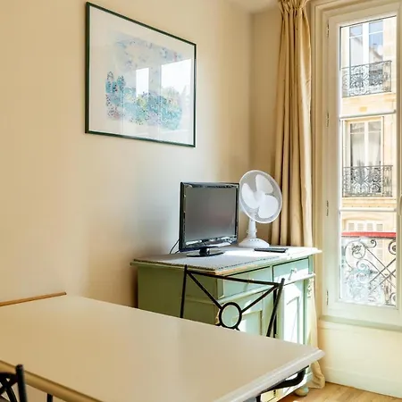 Hotel apartamentowy Capfun Le Saint Germain, 4*