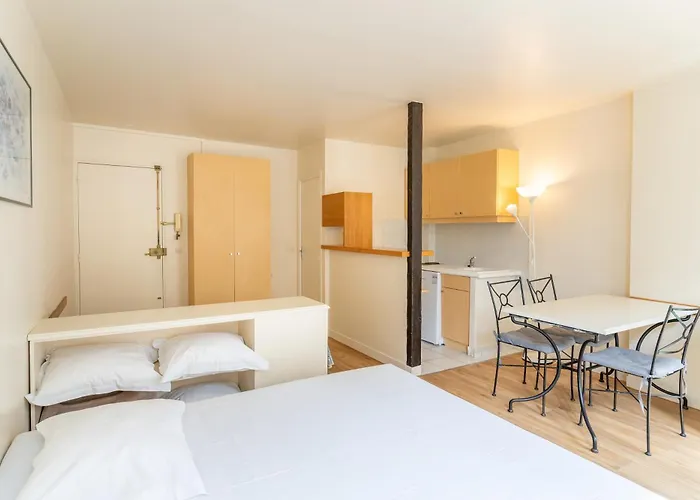 Capfun Le Saint Germain, Paris