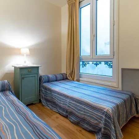 Hotel apartamentowy Capfun Le Saint Germain, Paryż