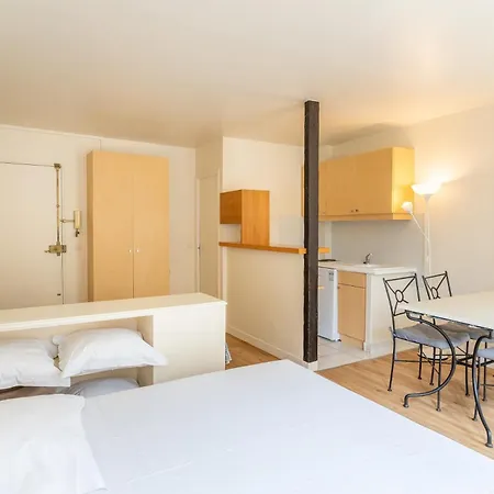 Capfun Le Saint Germain, Париж